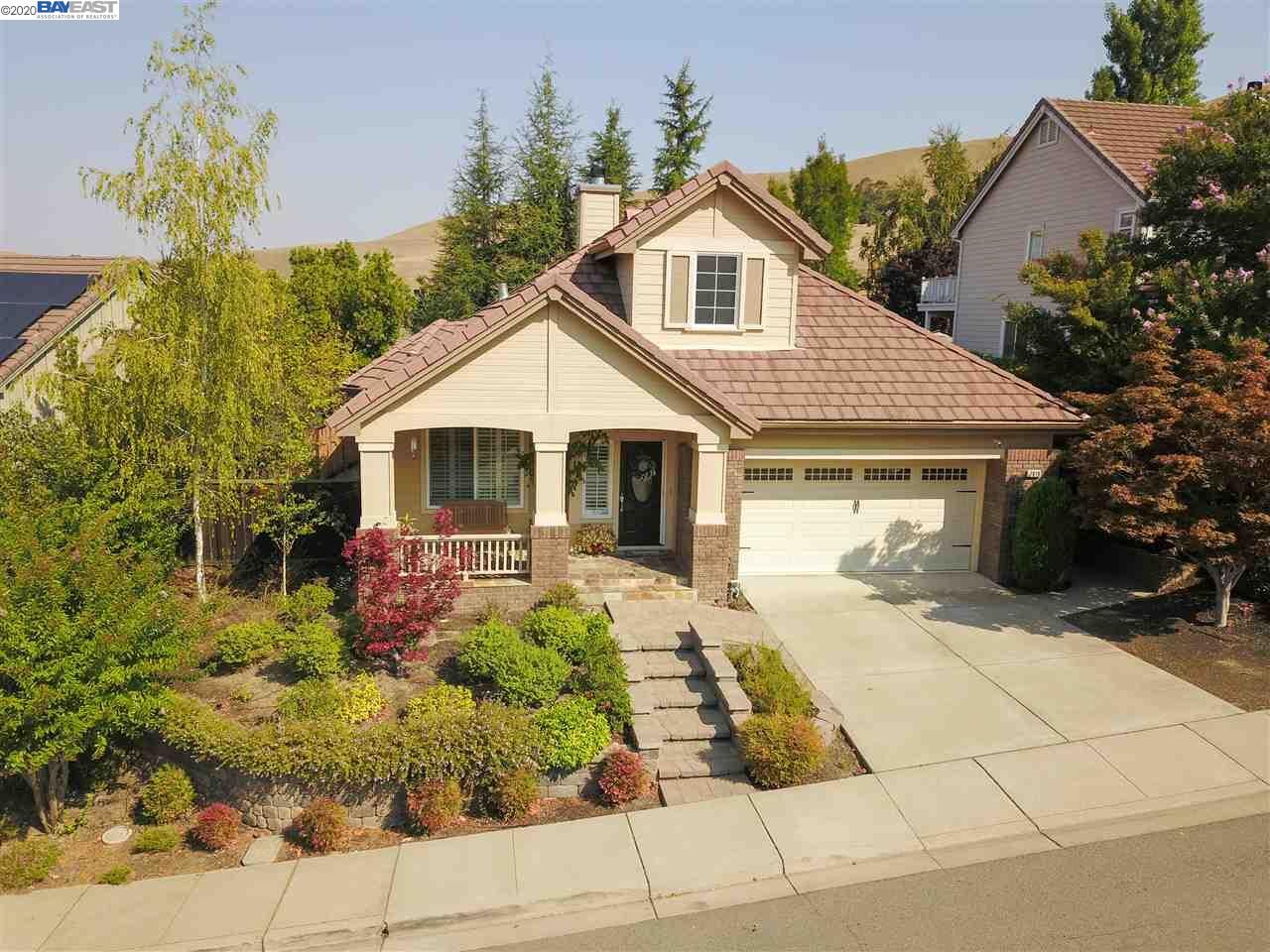 Property Photo: 7019 Molluk Way CA 94517