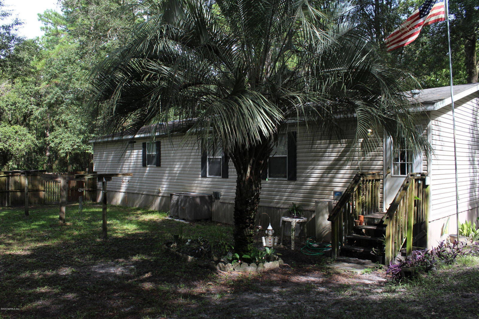 Property Photo:  9813 Noroad  FL 32210 