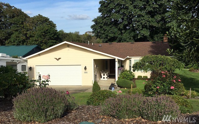 Property Photo: 3019 45th Avenue NE WA 98422