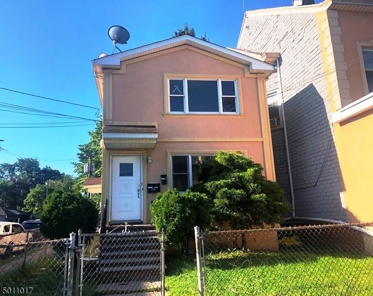 Property Photo:  658 20th Ave  NJ 07504 