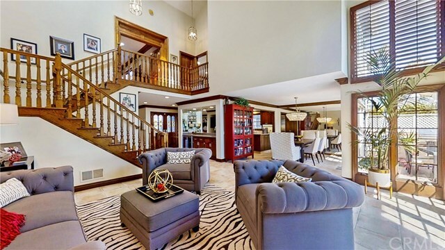 Property Photo: 6092 Avenida De Castillo CA 90803