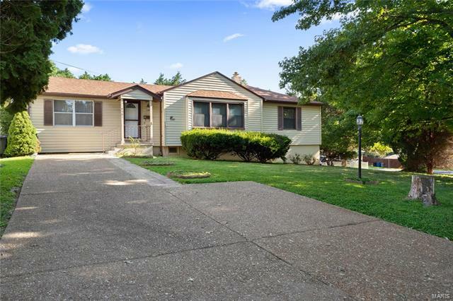 Property Photo: 9301 Talbot 63123