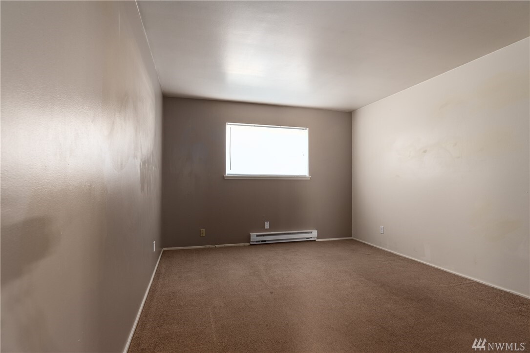 Property Photo: 1201 E Fir St A &Amp B WA 98273