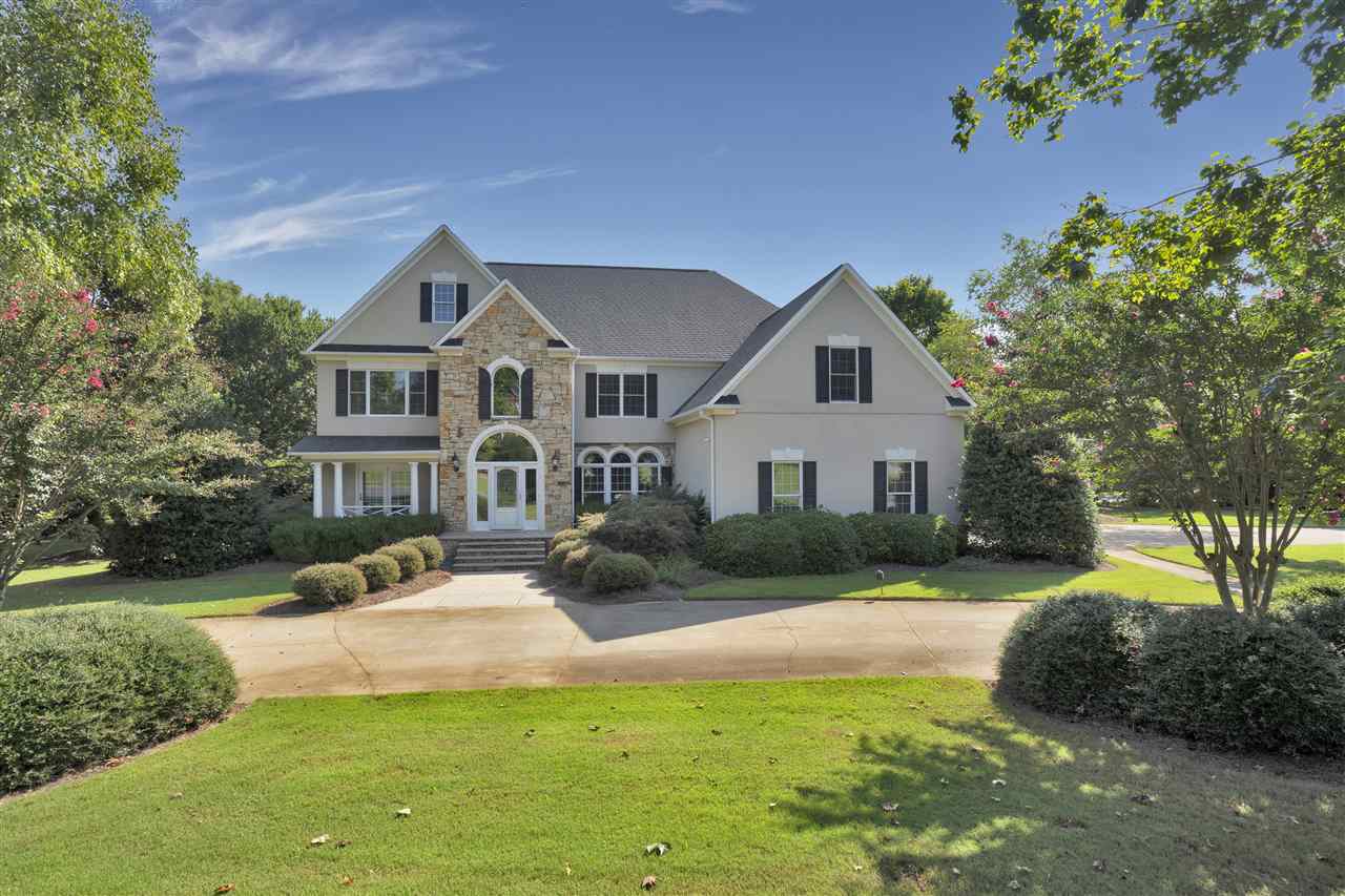 Property Photo:  4 Oakland Hills Lane  SC 29306 