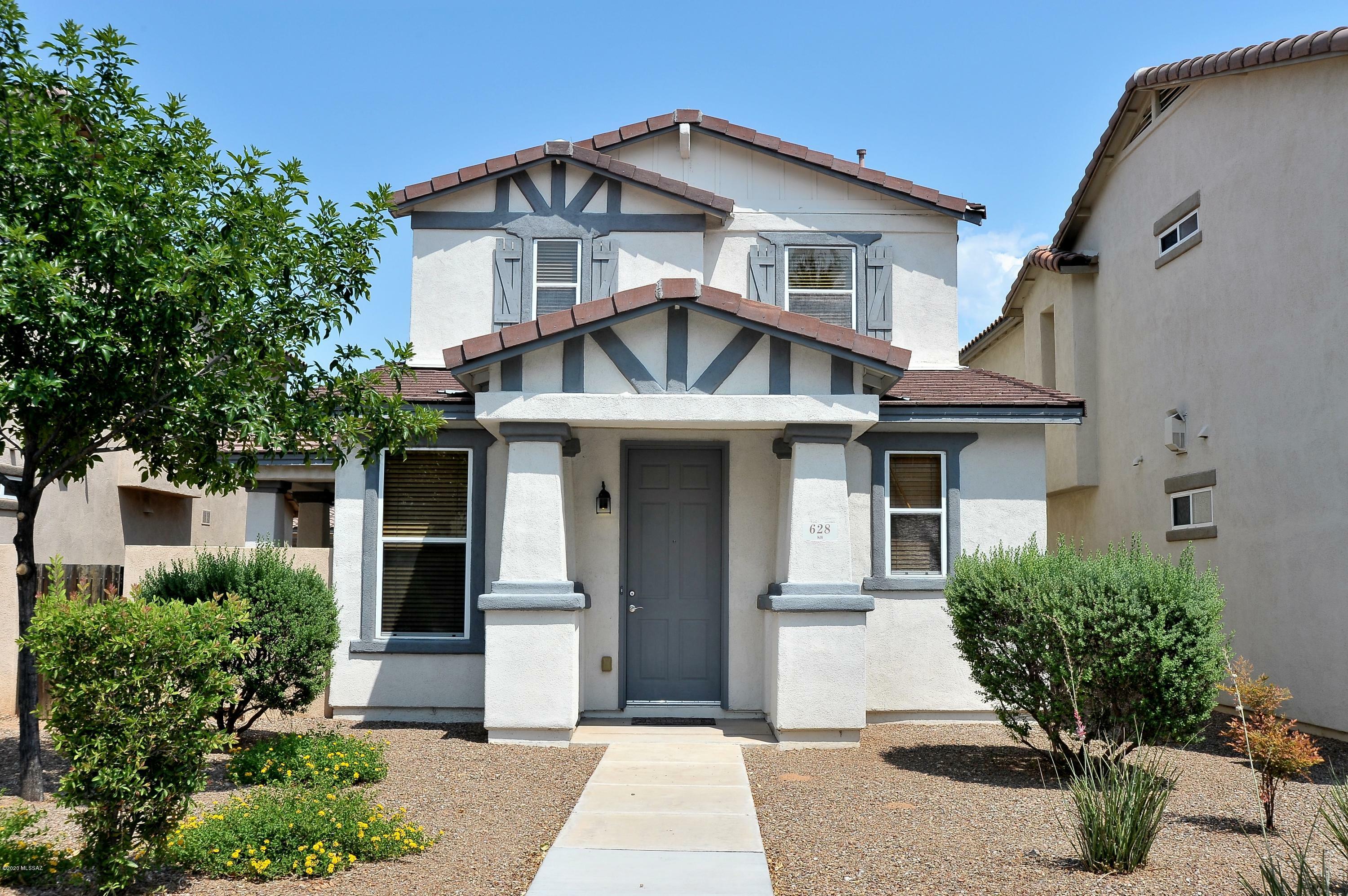 Property Photo: 628 W Paseo Celestial AZ 85629