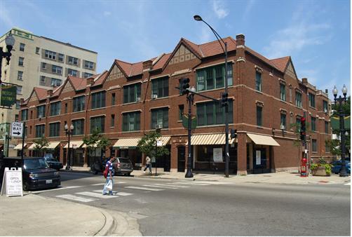Property Photo: 1050 West Bryn Mawr Avenue 3 IL 60660