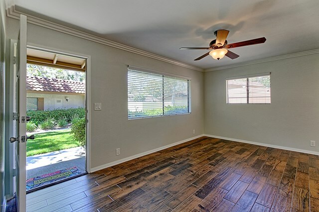 Property Photo:  707 Poe Lane  CA 93003 