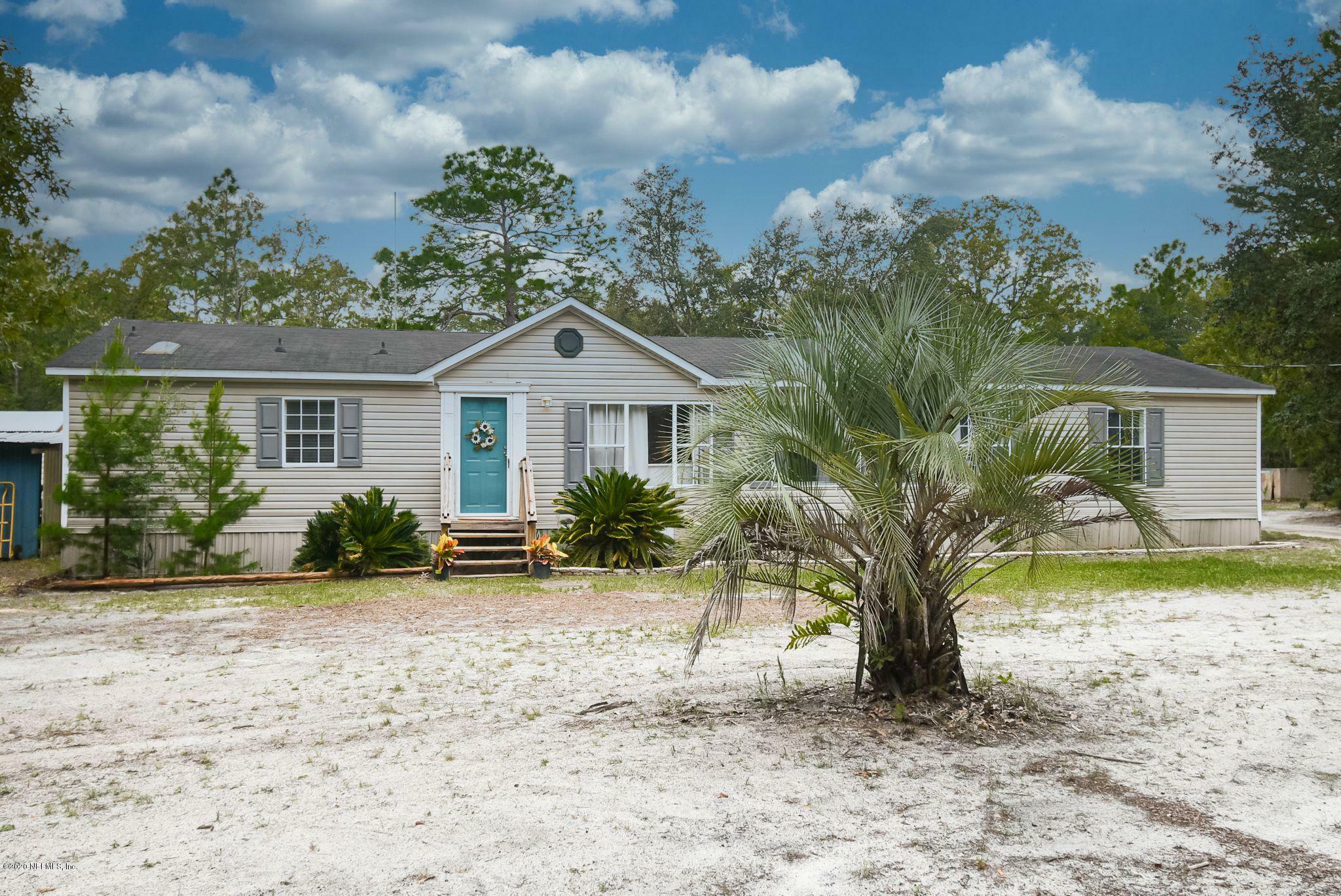 Property Photo:  143 Nancy Avenue  FL 32147 