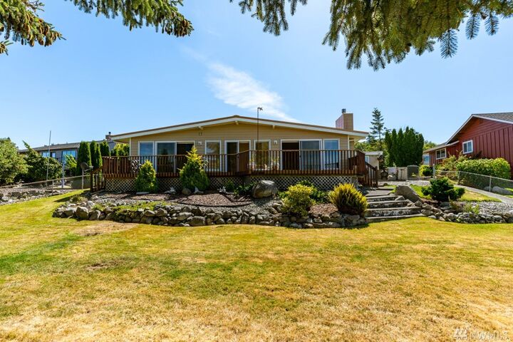 2404  Marie Way  Oak Harbor WA 98277 photo