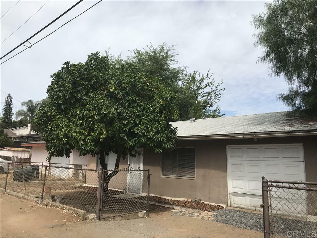 Property Photo: 829-31 E 5th Ave CA 92025