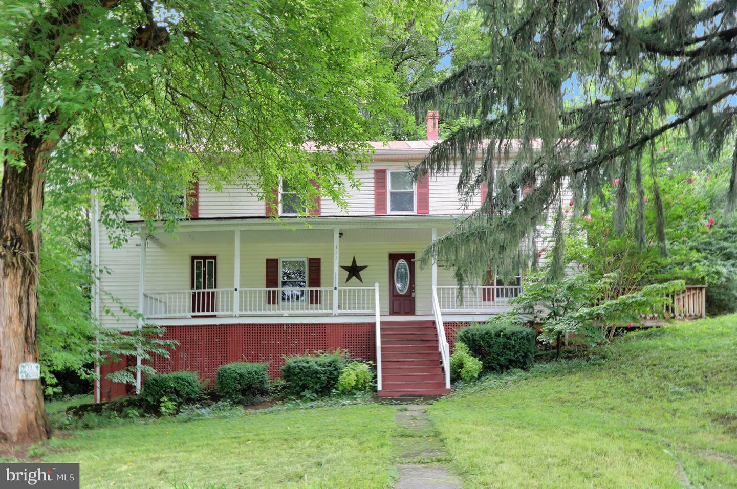 Property Photo:  111 S Hawksbill Street  VA 22835 