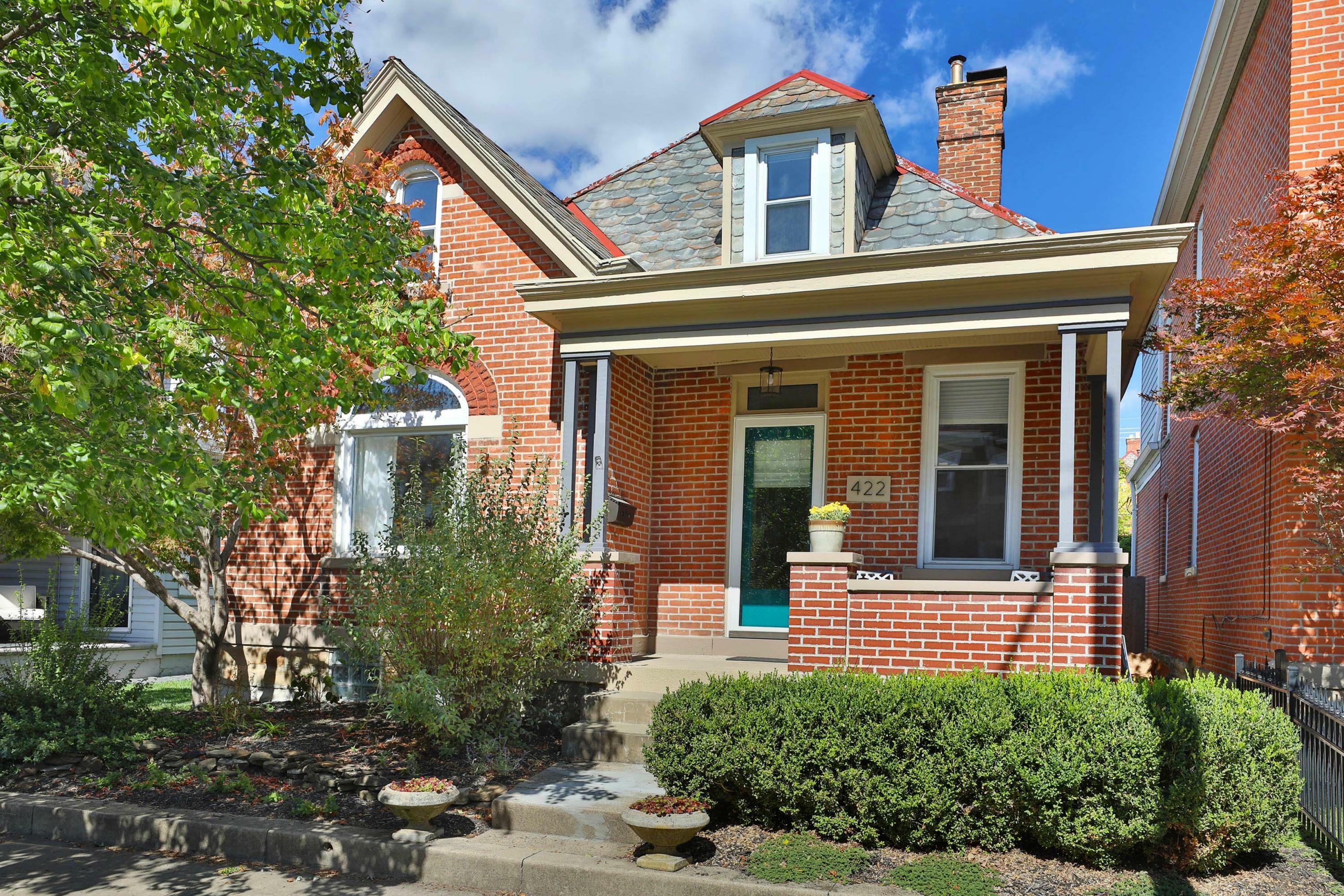 Property Photo: 422 Reinhard Avenue OH 43206