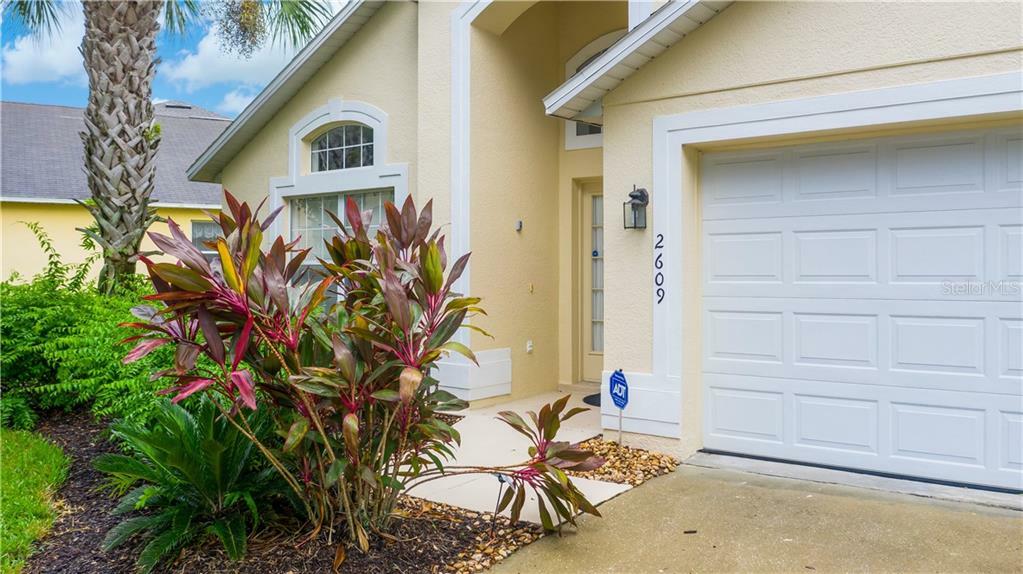 Property Photo:  2609 Emerald Island Boulevard  FL 34747 