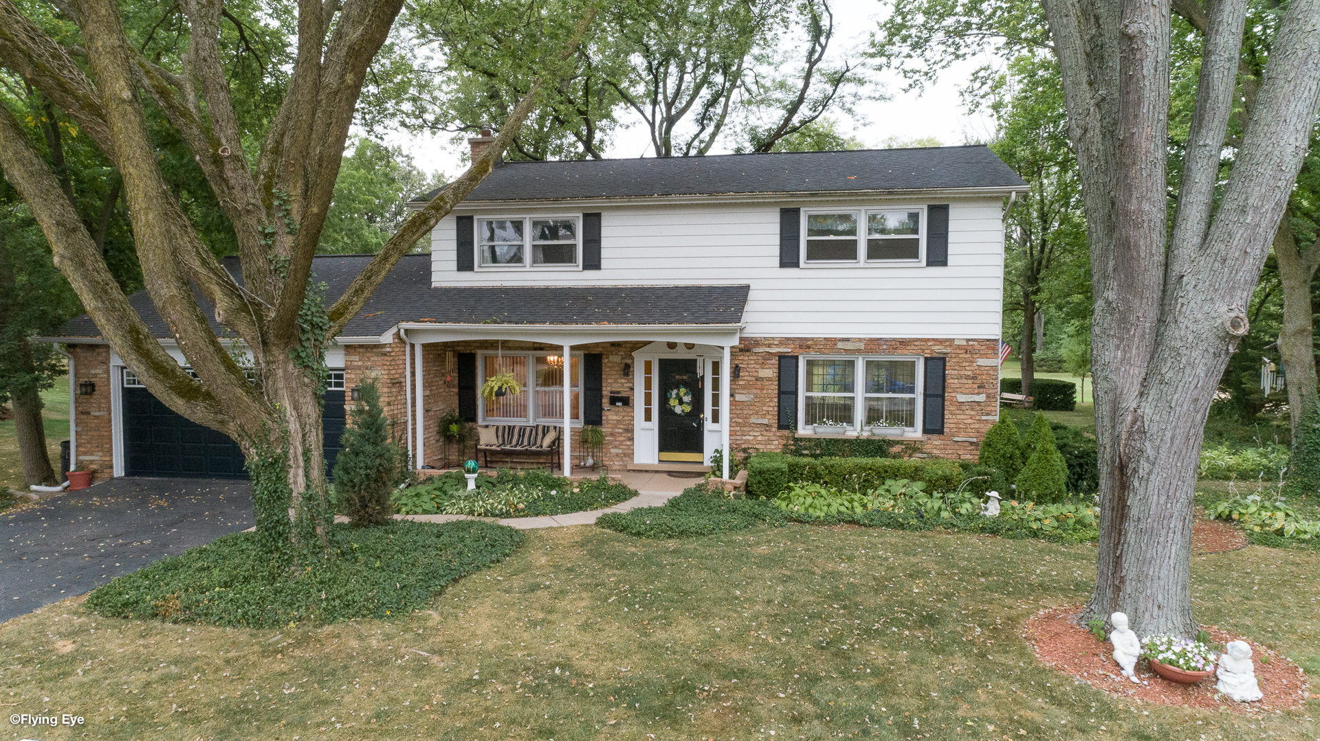 Property Photo:  5616 Fairmount Avenue  IL 60516 