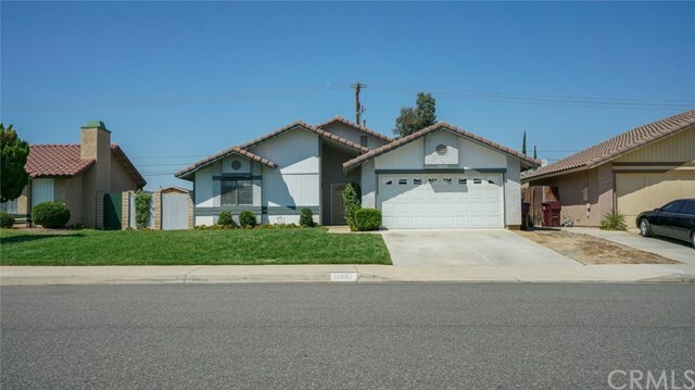 13539 Vellanto Way  Moreno Valley CA 92553 photo