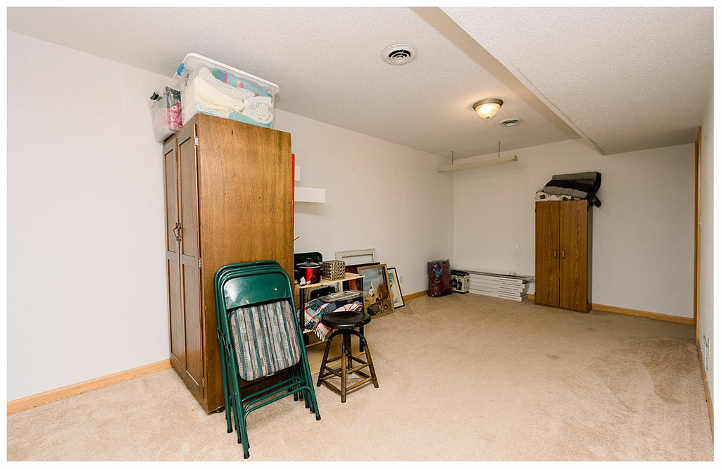 Property Photo:  5729 Spruce Street  MN 56303 