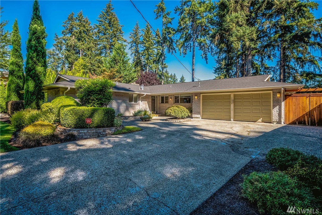 Property Photo:  16830 NE 11th Place  WA 98008 