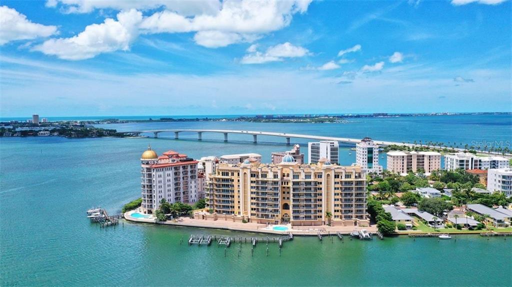 Property Photo: 464 Golden Gate Point Ph9c FL 34236