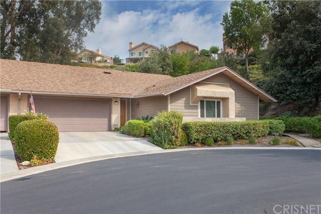 Property Photo:  26126 Rainbow Glen Drive 40  CA 91321 