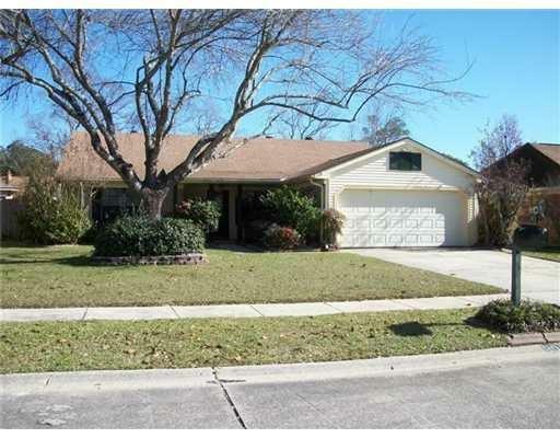 Property Photo:  802 N Lake Verret Court  LA 70461 