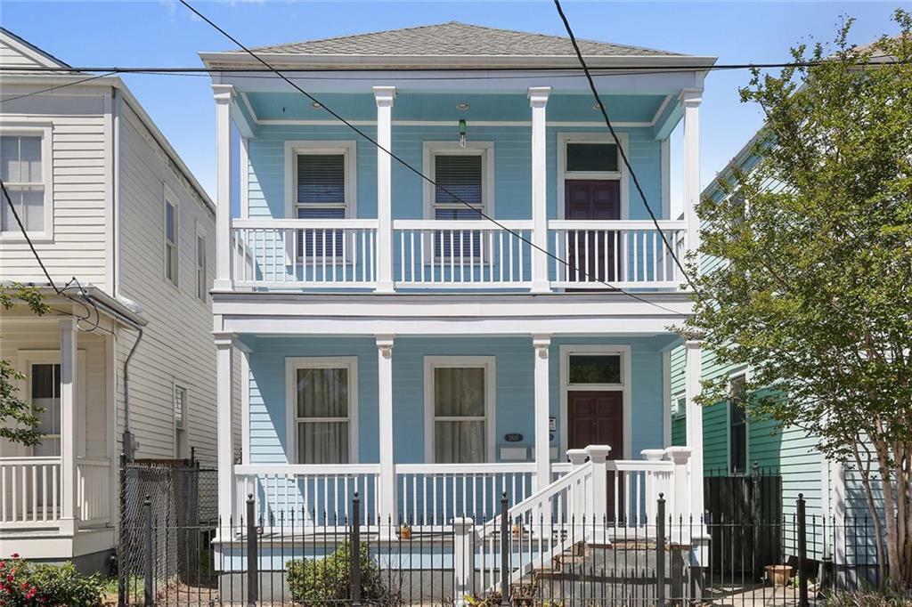 Property Photo:  2617 St Thomas Street Upper  LA 70130 