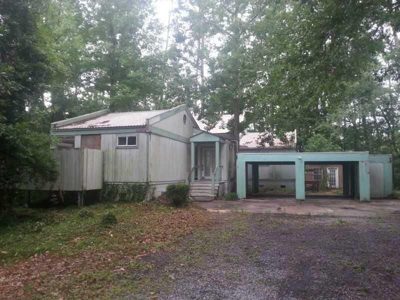 Property Photo:  103 Fay Way Court  LA 70460 