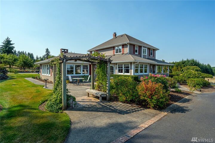 Property Photo: 429 Penning Rd WA 98532