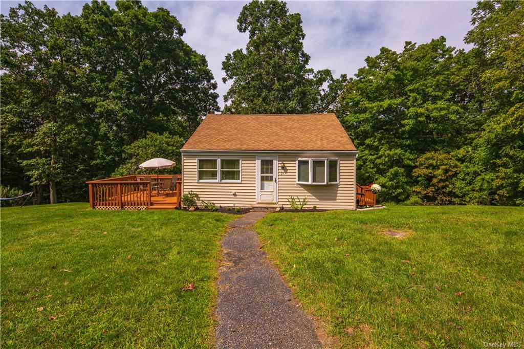 Property Photo:  21 Ridge Road  NY 10524 