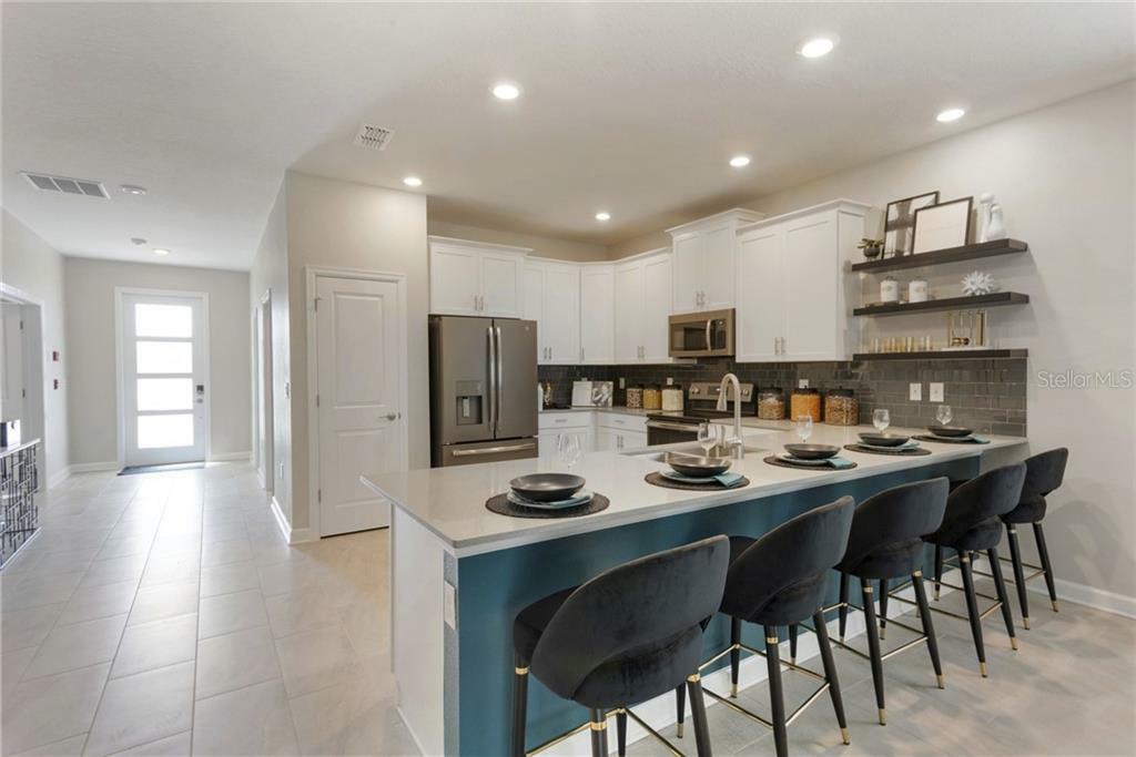 Property Photo:  831 Sticks Street  FL 33896 