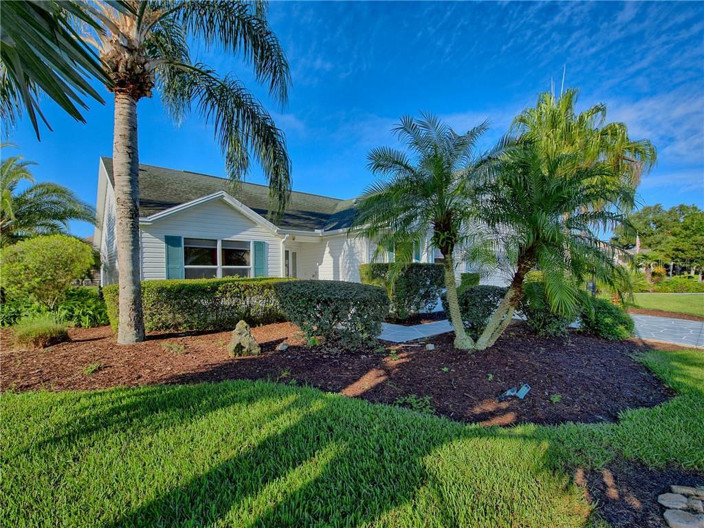 Property Photo:  2702 La Posada Drive  FL 32162 