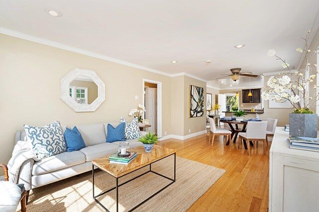 Property Photo:  619 Canyon Drive  CA 91206 