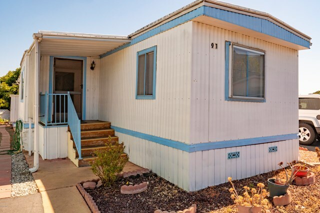 Property Photo:  91 Madonna Lane  CA 91320 