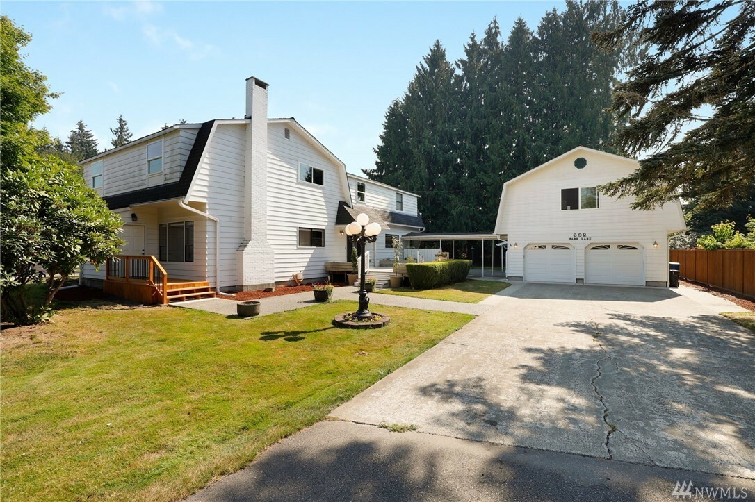 Property Photo:  692 Park Lane  WA 98272 