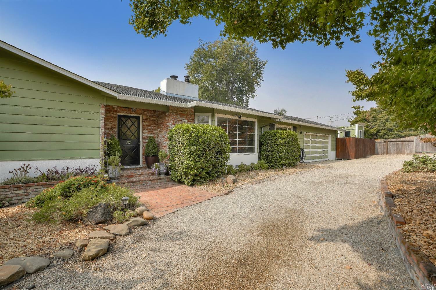 Property Photo:  20 Edward Avenue  CA 94903 