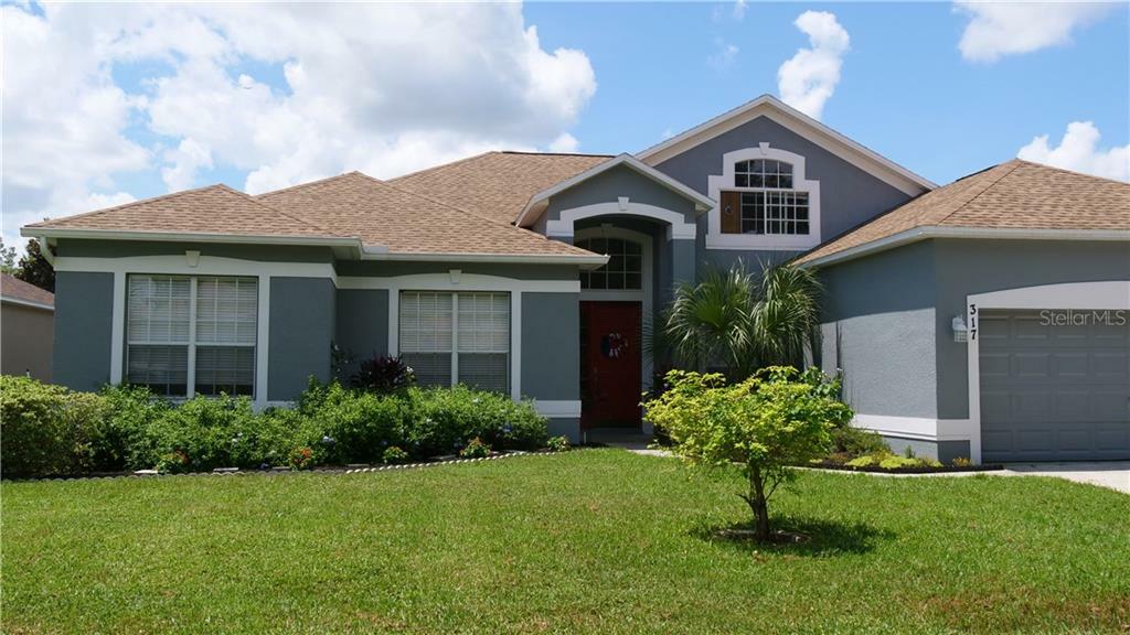 Property Photo:  317 Golf Course Parkway  FL 33837 