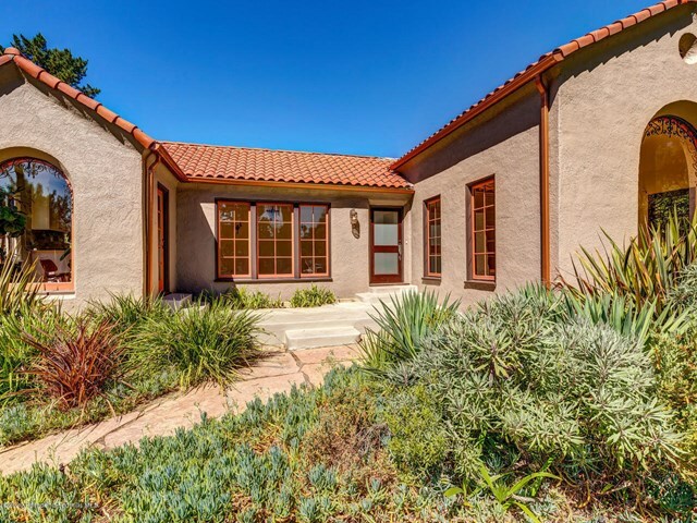 Property Photo: 2107 Minoru Drive CA 91001