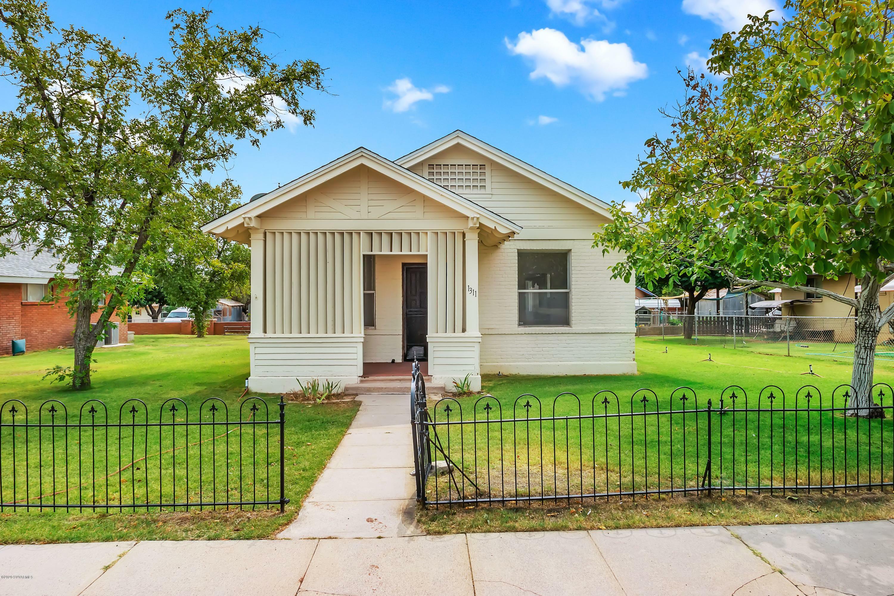 Property Photo:  1311 1st N St  AZ 86324 