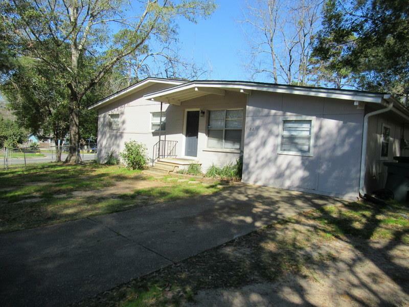 1818 Atkamire Drive  Tallahassee FL 32304 photo