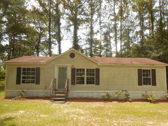 Property Photo: 2240 Jefferson Road FL 32317