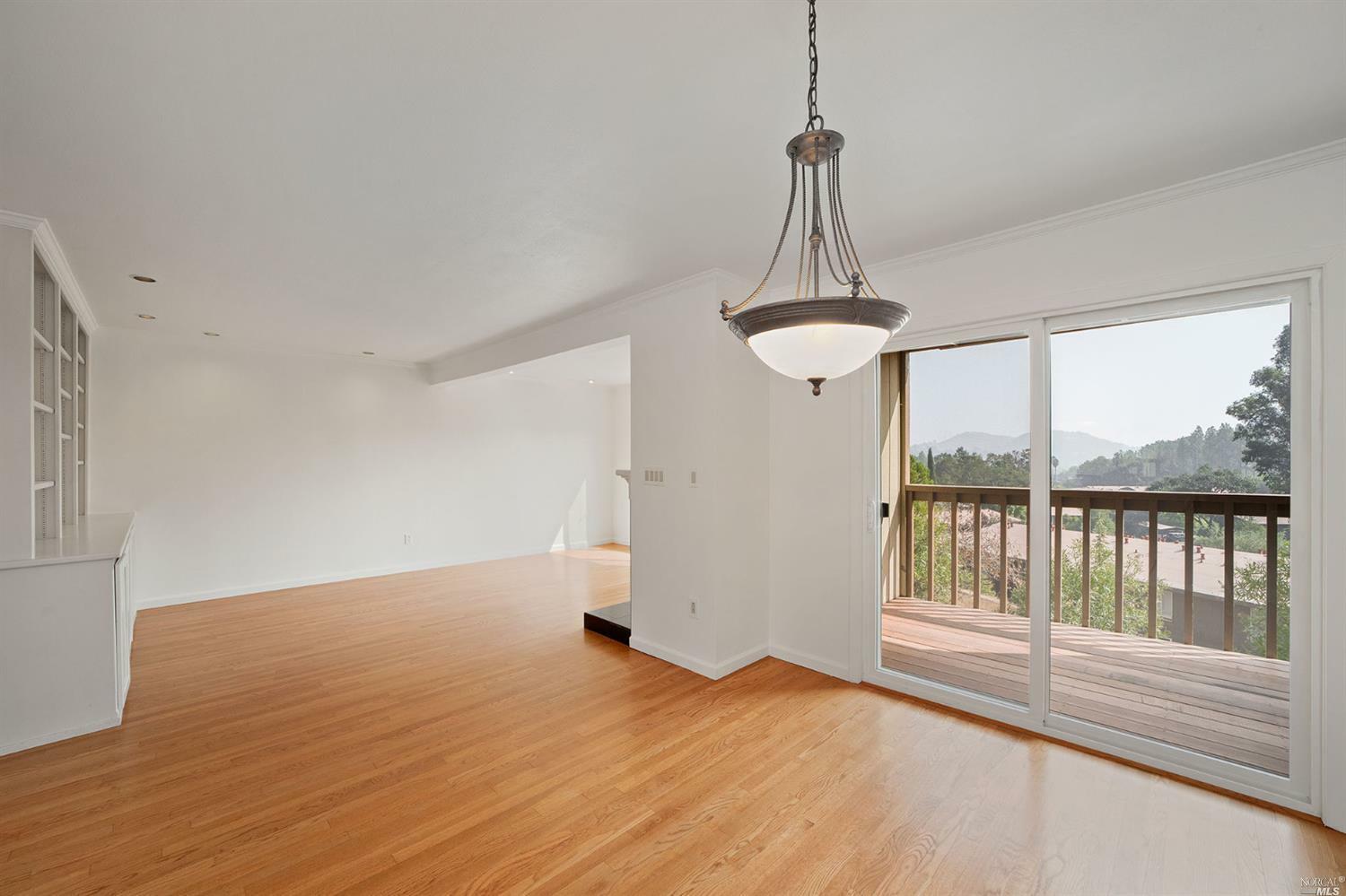 Property Photo:  123 Sylvia Way  CA 94903 