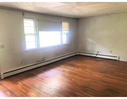 Property Photo: 65 Flagg St MA 01602
