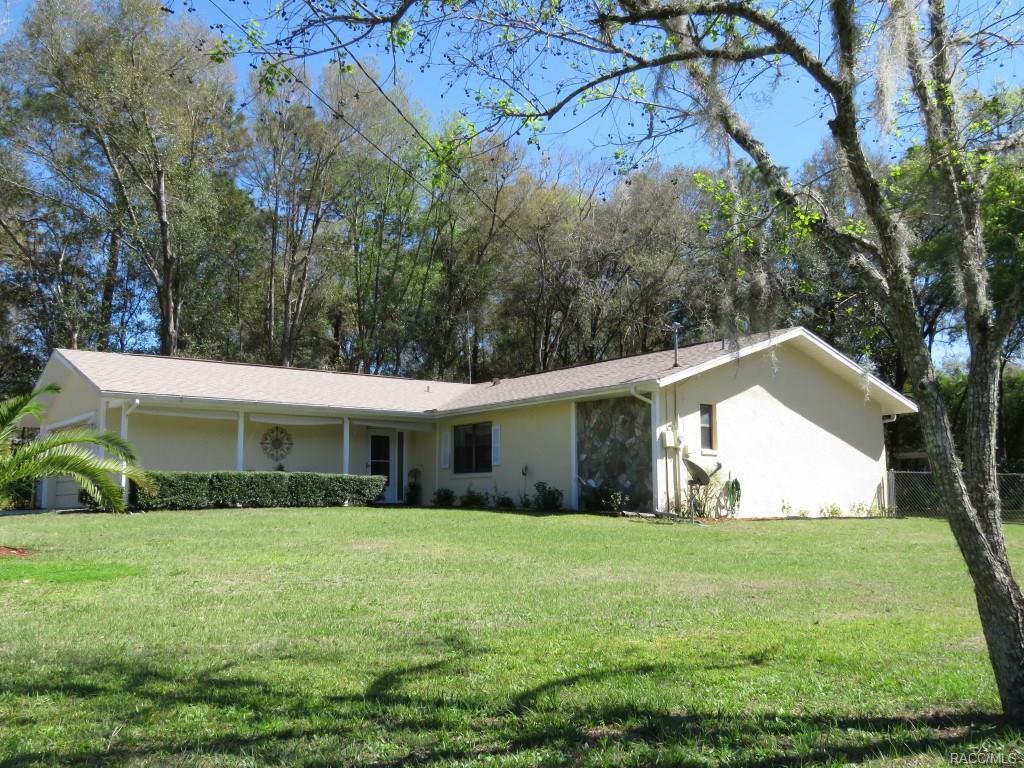 Property Photo:  6506 E Mockingbird Lane  FL 34452 