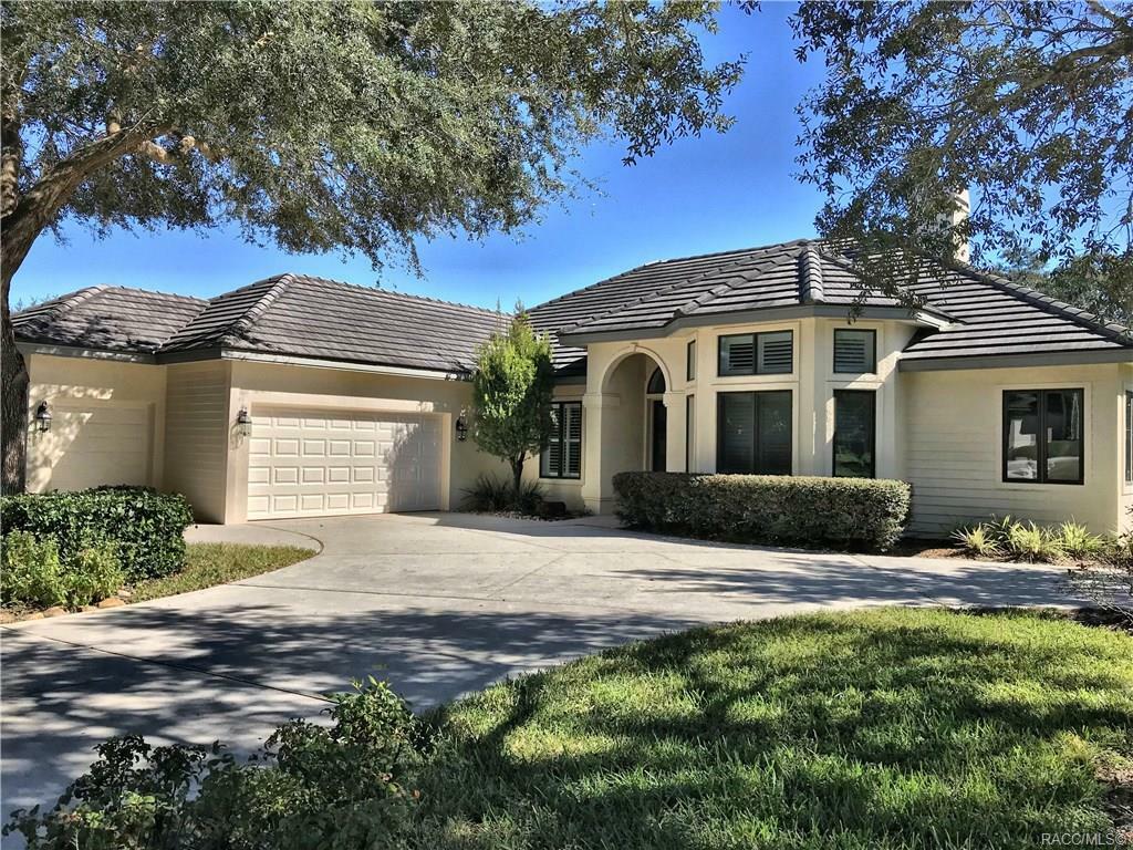 Property Photo:  2623 N Prestwick Way  FL 34461 