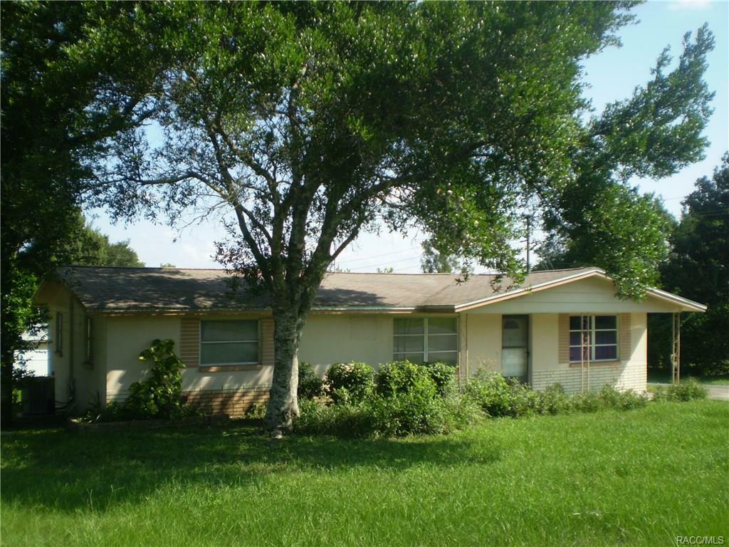 Property Photo:  31 S Columbus Street  FL 34465 