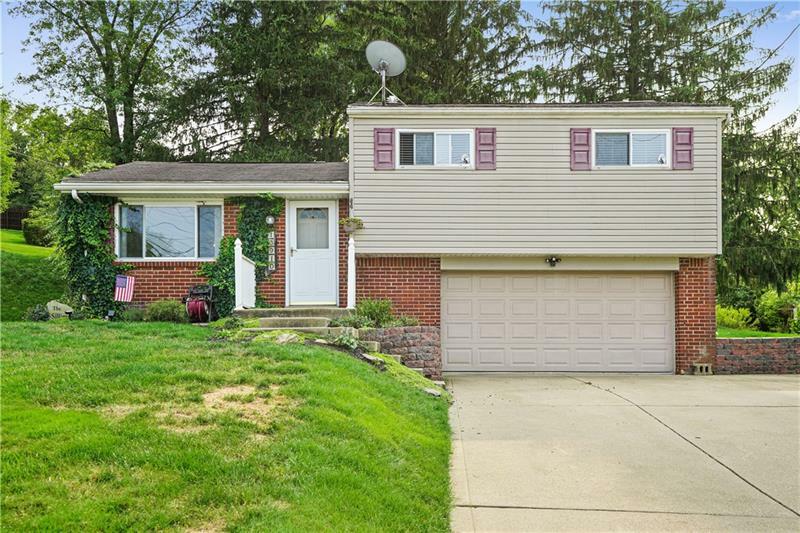 Property Photo: 13910 Harvie Ct PA 15642