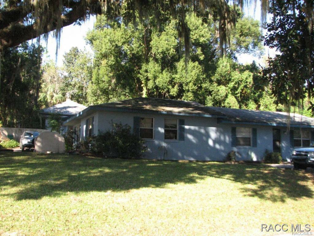 203 N Seminole Avenue  Inverness FL 34450 photo