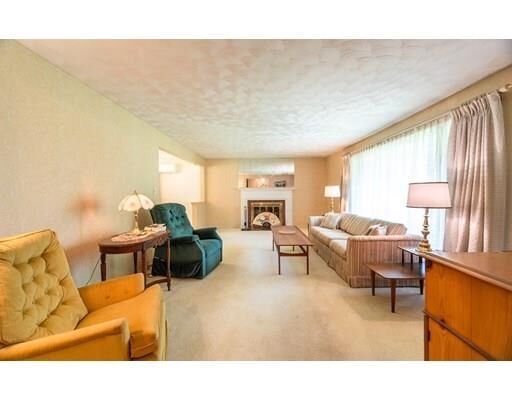 Property Photo: 138 Fernwood Dr MA 01028