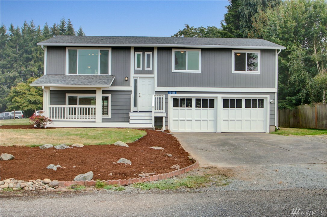 Property Photo:  15425 Bonney Lane  WA 98273 