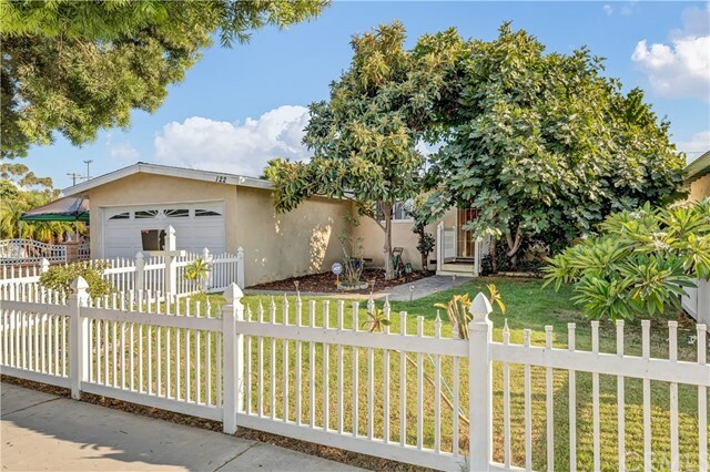 Property Photo:  122 W 222nd Street  CA 90745 