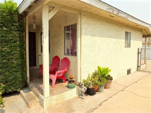 Property Photo: 10936 S Osage Avenue CA 90304
